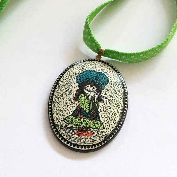 Sunbonnet Sue Vintage 80s Pendant Ribbon Chokers - Picture 6 of 11